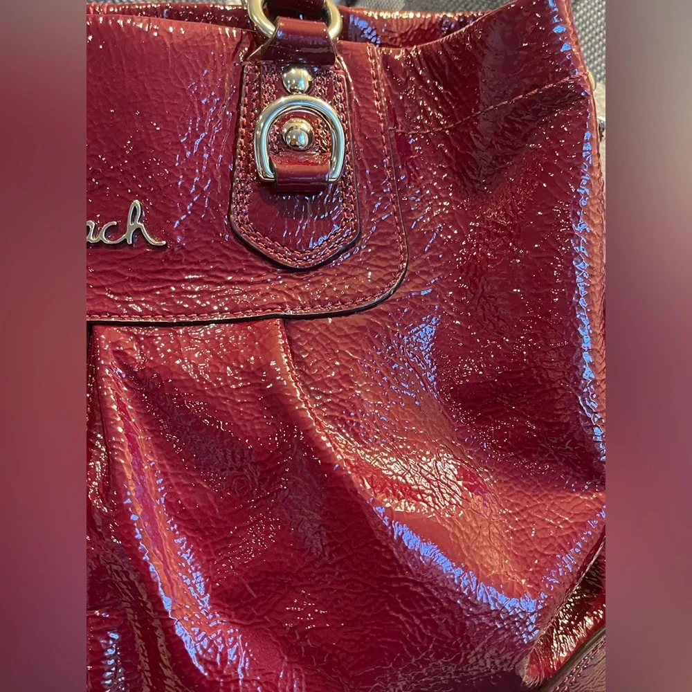 COACH~ASHLEY CARRYALl SATCHEL (Style No.:F15516) - Picture 8 of 12